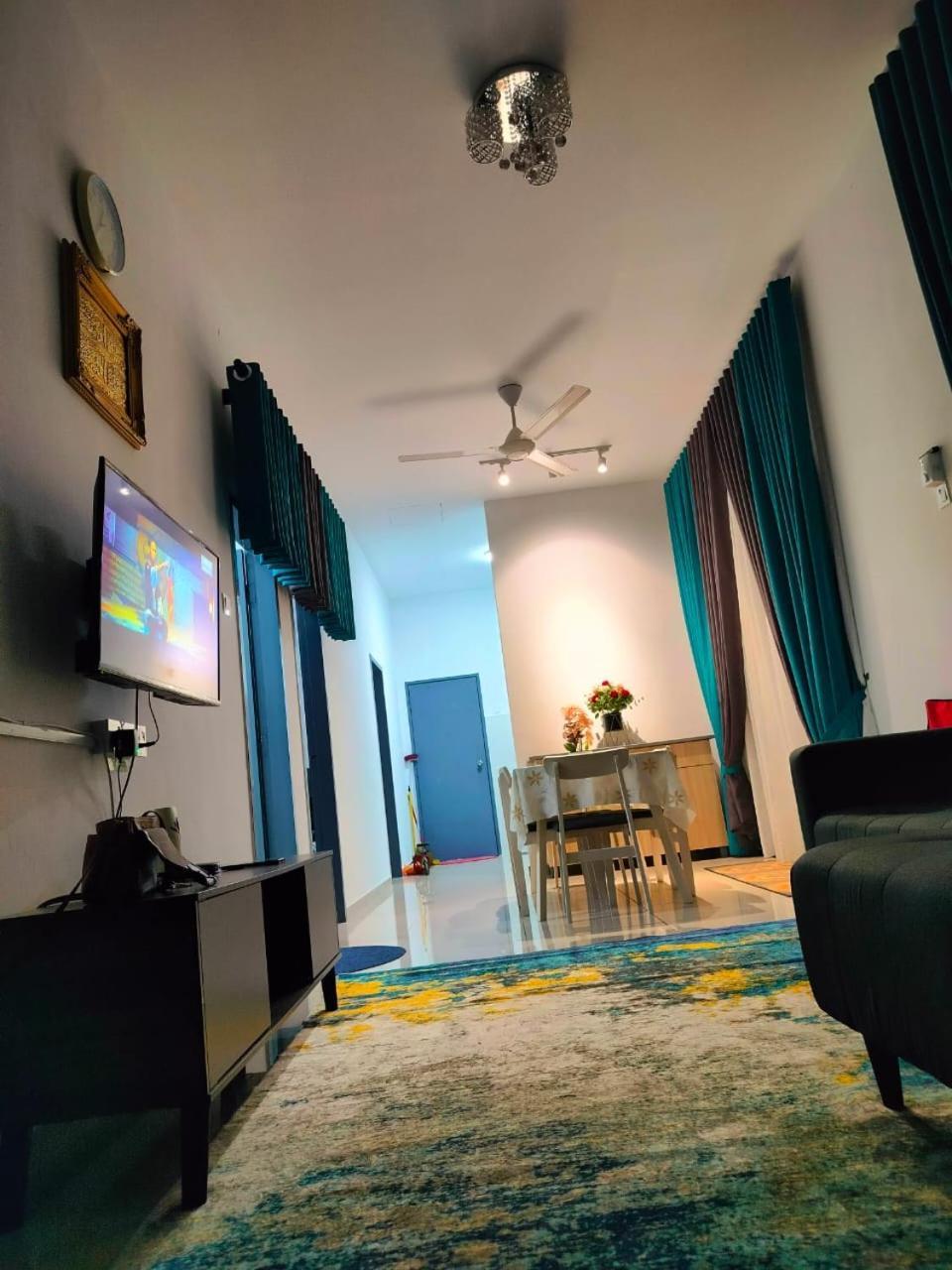 Aiman'S Rose Homestay Teluk Panglima Garang Εξωτερικό φωτογραφία